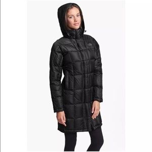North Face Metropolis 600 Coat! ❄️❄️